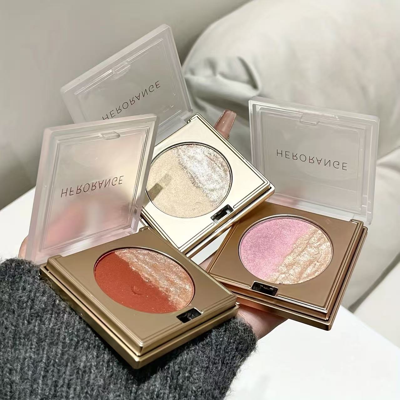 헤라오렌지 2컬러 하이라이트 & 컨투어 파우더, 섬세한 - Fenty Beauty Makeup Highlighter 리뷰 및 가격